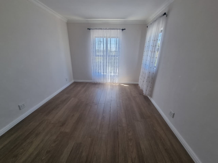 2 Bedroom Property for Sale in Rondebosch East Western Cape